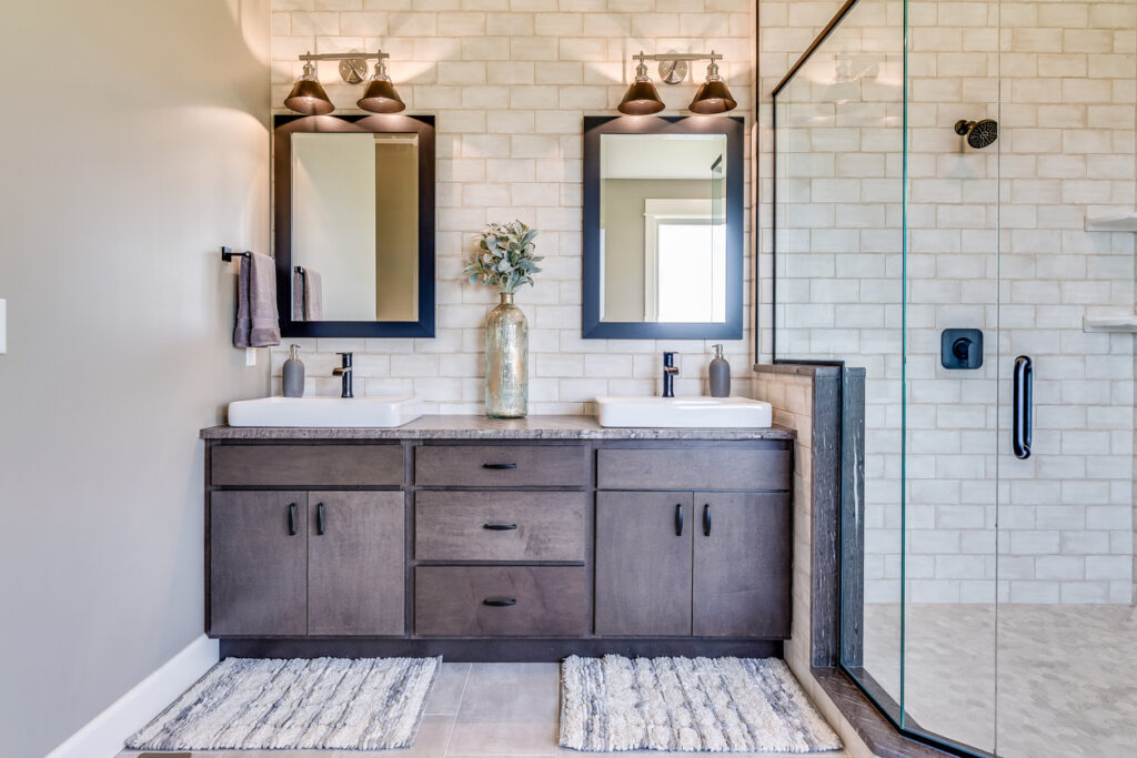 Central Illinois Construct are bathroom remodelers in Peoria IL