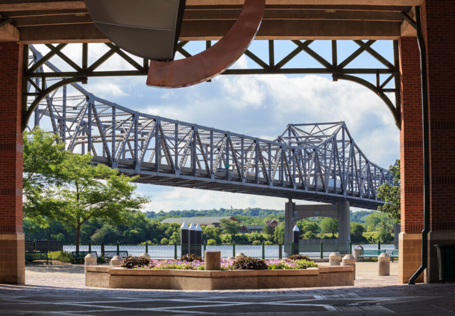 Peoria IL riverfront