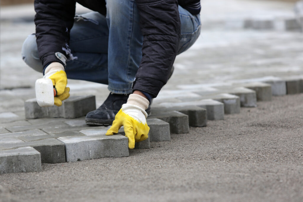 Central Illinois Construct builds custom patios for Central Illinois homes