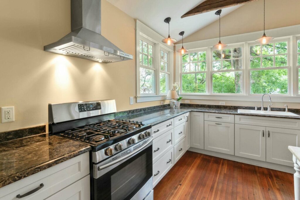 Central Illinois Construct installs countertops in homes across Central Illinois